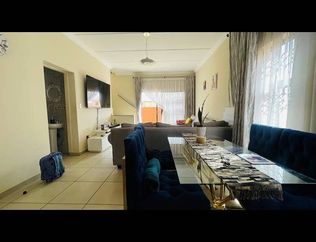 3 BEDROOM DUPLEX FOR SALE IN AMANDASIG